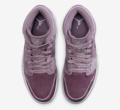 Air Jordan 1 Mid SE 'Purple Velvet'