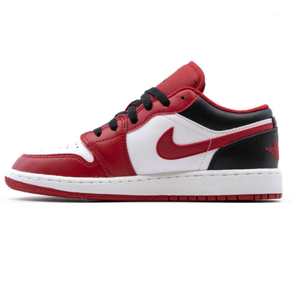 Jordan 1 Low Bulls (GS)