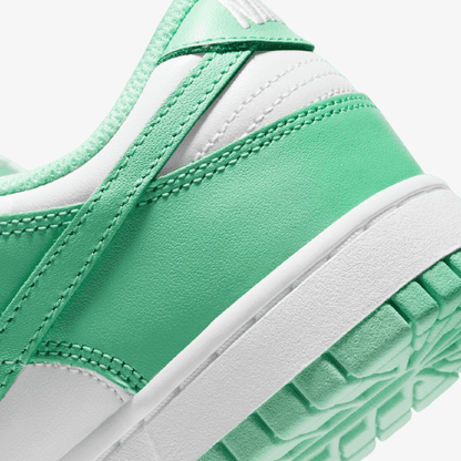 Nike Dunk Low 'Green Glow'